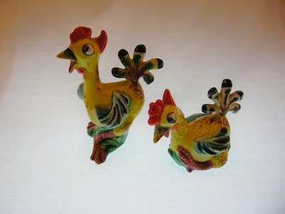 Vintage Chicken Salt and Pepper Shakers Japan