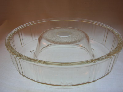 Glasbake Queen Anne Glass Bundt Cake Pan - Old Time Glass