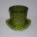 Fenton Daisy and Button Top Hat