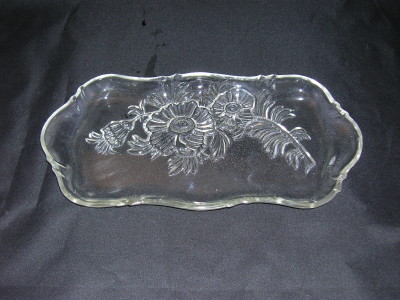 Vintage Jeannette Glass Tray-Camellia