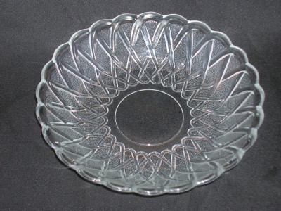 Indiana Glass Pretzel Pattern Bowl