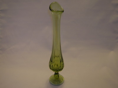 Fenton Thumbprint Vase-Colonial Green