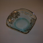 Comet pattern glass bowl