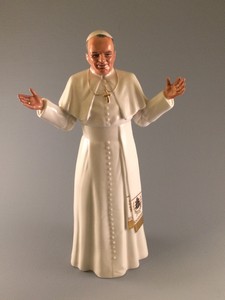 Pope John-Paul figurine by Royal Doulton